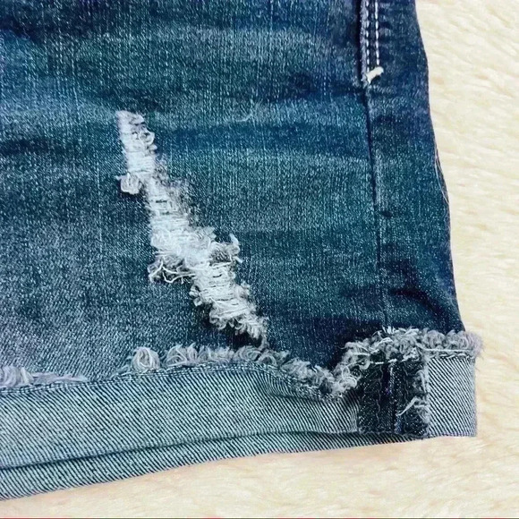 Levi’s Denizen High Rise Faded Webbed Stretch Denim Jean Shorts Size 11 (W30) - Picture 3 of 14